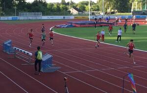 Les frères Simon progressent à Blois